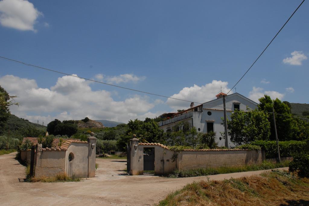 Masseria Sparano Villa Battipaglia Esterno foto